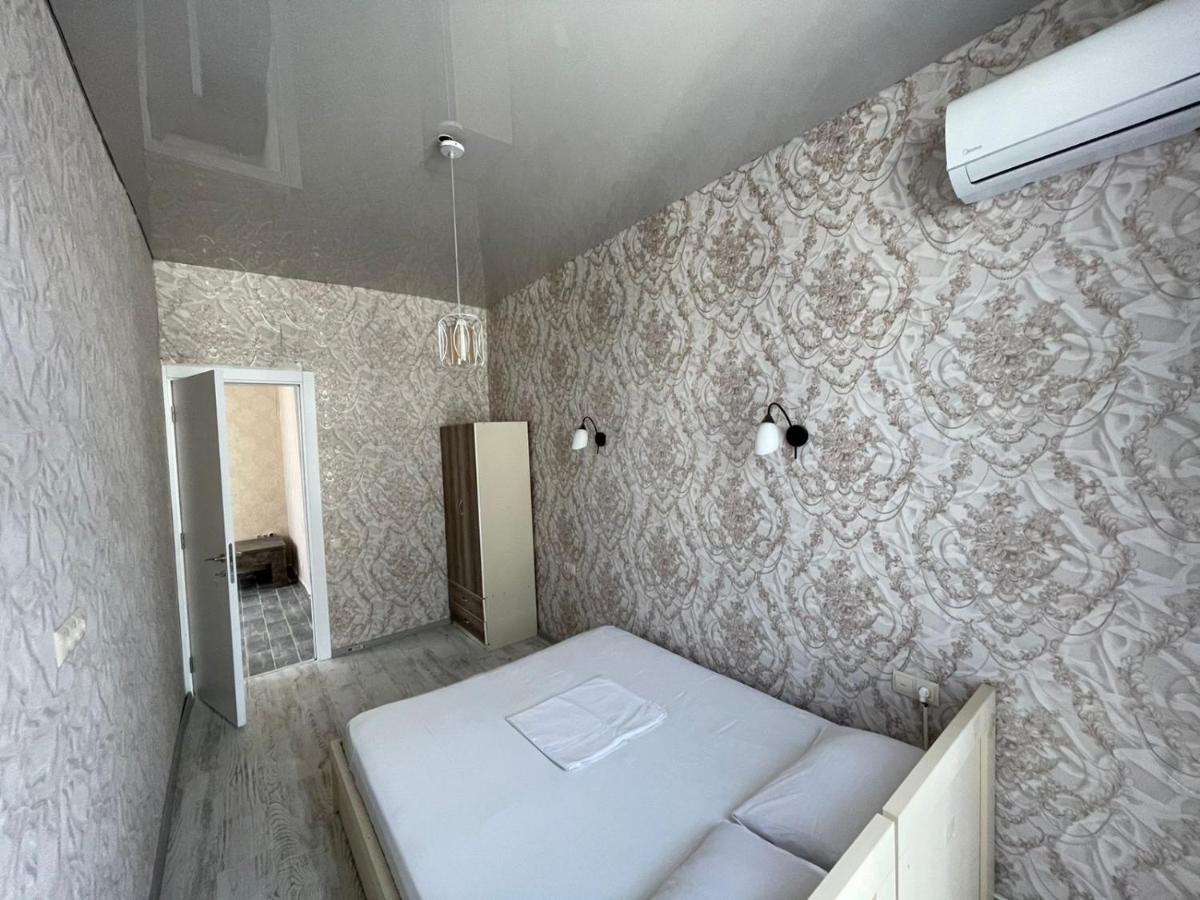 Центр Города Батуми Apartment Rustaveli 13 Dış mekan fotoğraf