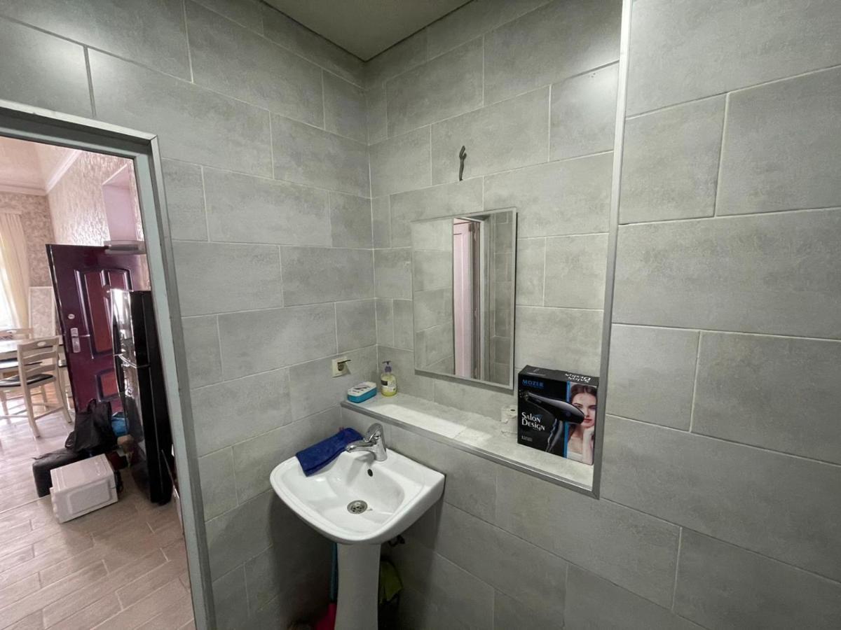 Центр Города Батуми Apartment Rustaveli 13 Dış mekan fotoğraf