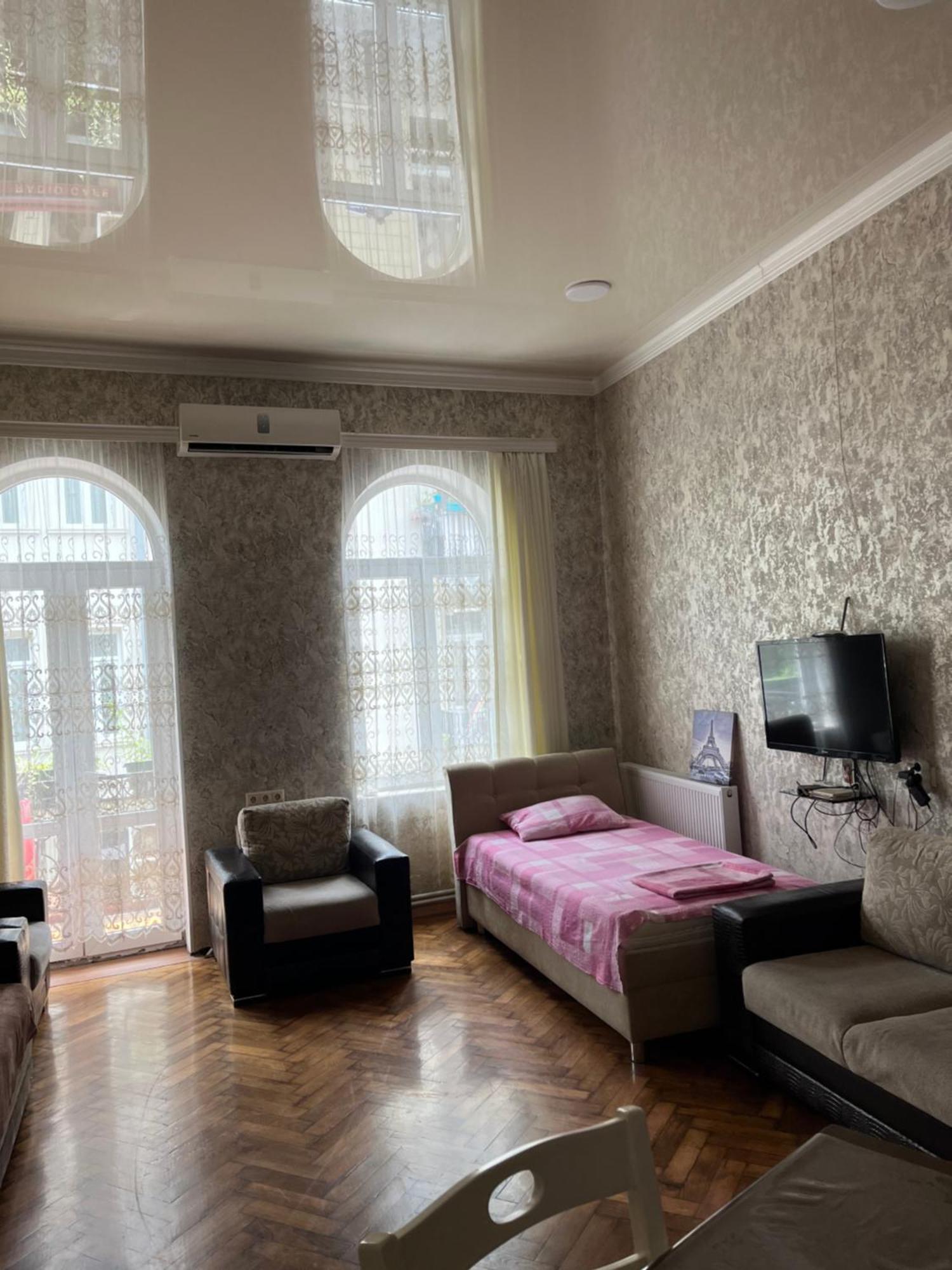 Центр Города Батуми Apartment Rustaveli 13 Dış mekan fotoğraf